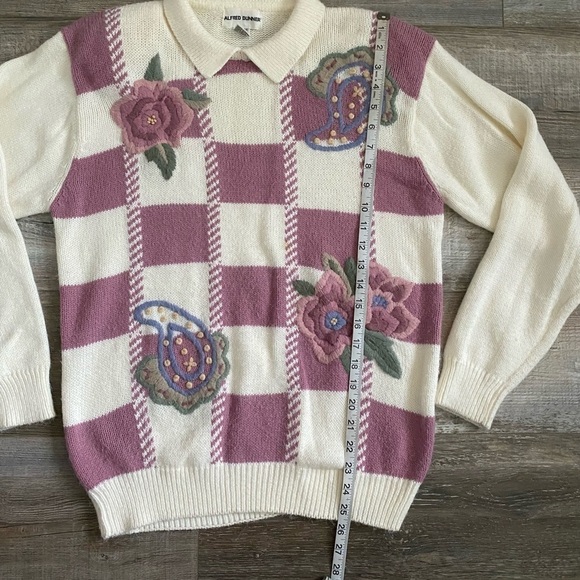 Vintage Floral Embroidered Argyle Collar Sweater M - Picture 7 of 8